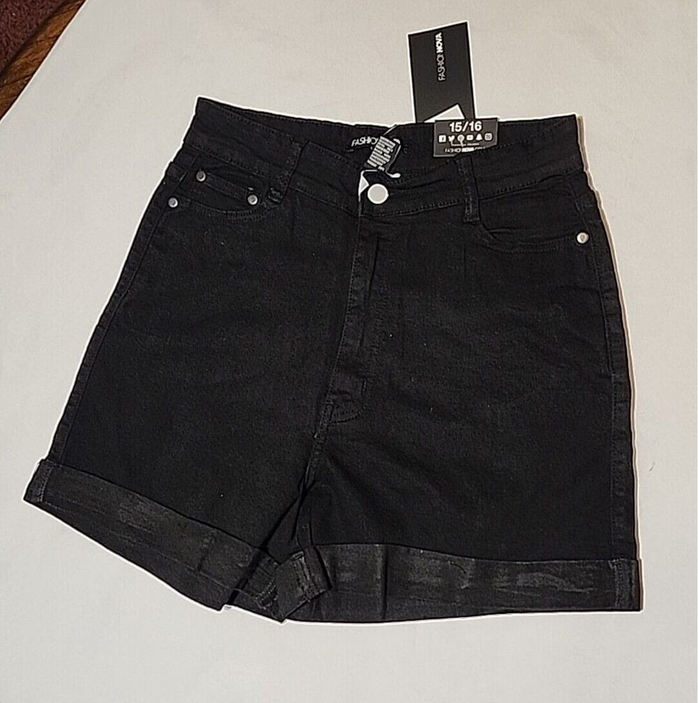 Fashion Nova Carter Denim Shorts Womens Juniors Black sz 15/16 High Rise Stretch